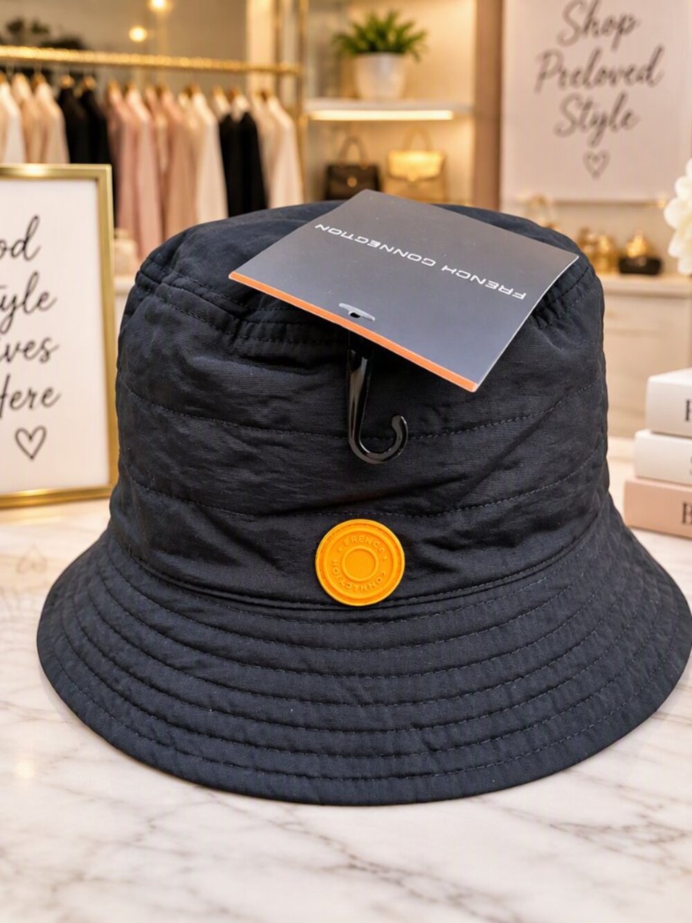 French Connection Adult Puffer Bucket Hat Black NWT Foldable Travel Casual